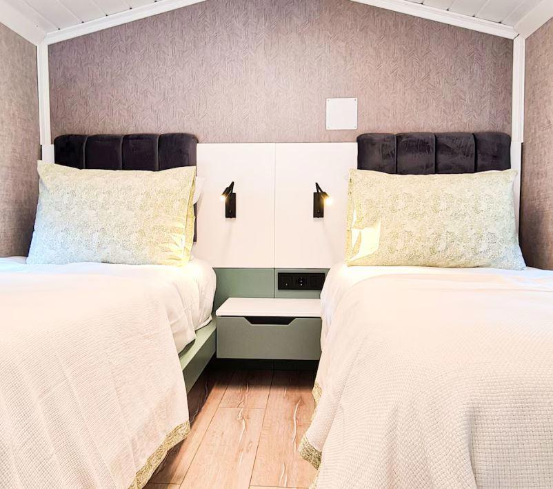 River Side Tinyhouse