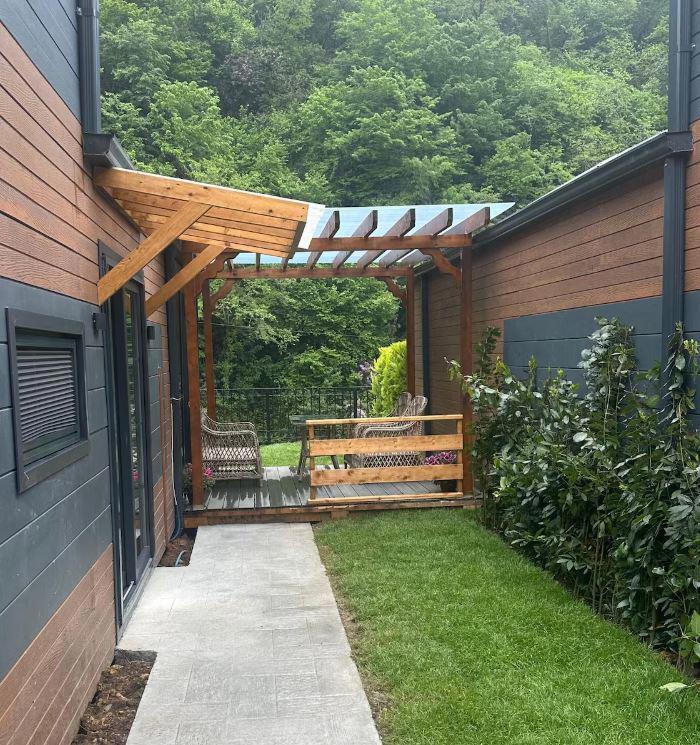 River Side Tinyhouse