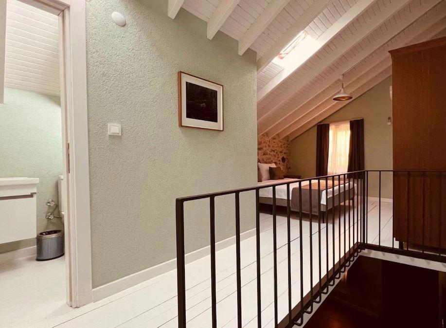 Hanole Macaron Guest House