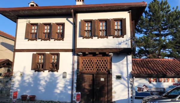 Şadiye Hanım Konağı