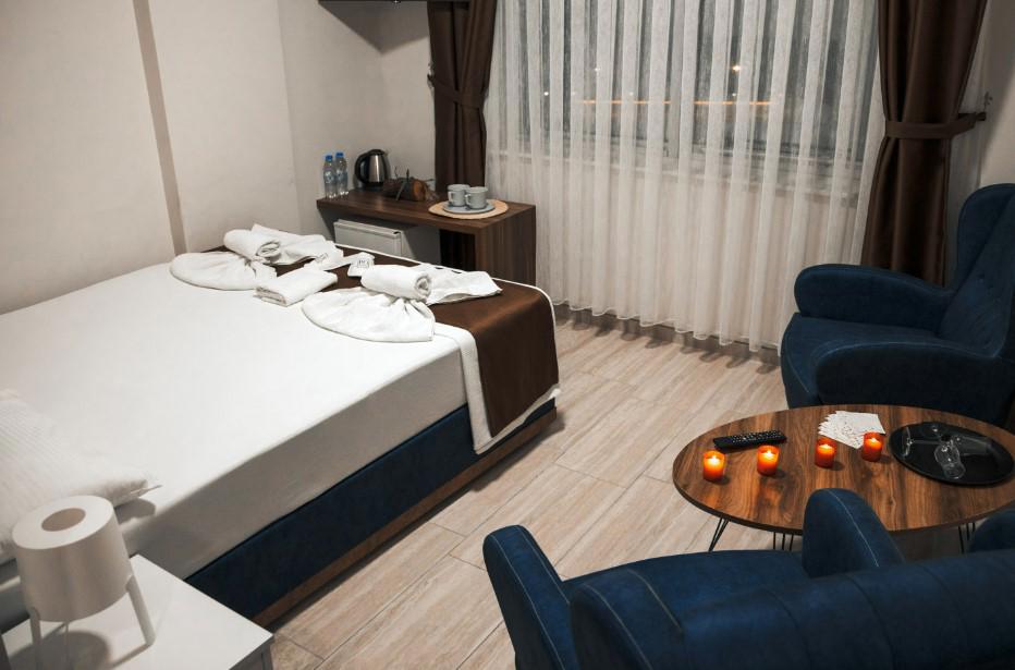 Bo Bornova Otel