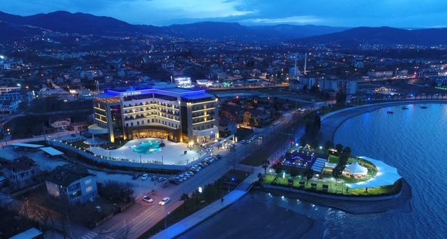 Tryp By Wyndham Izmit