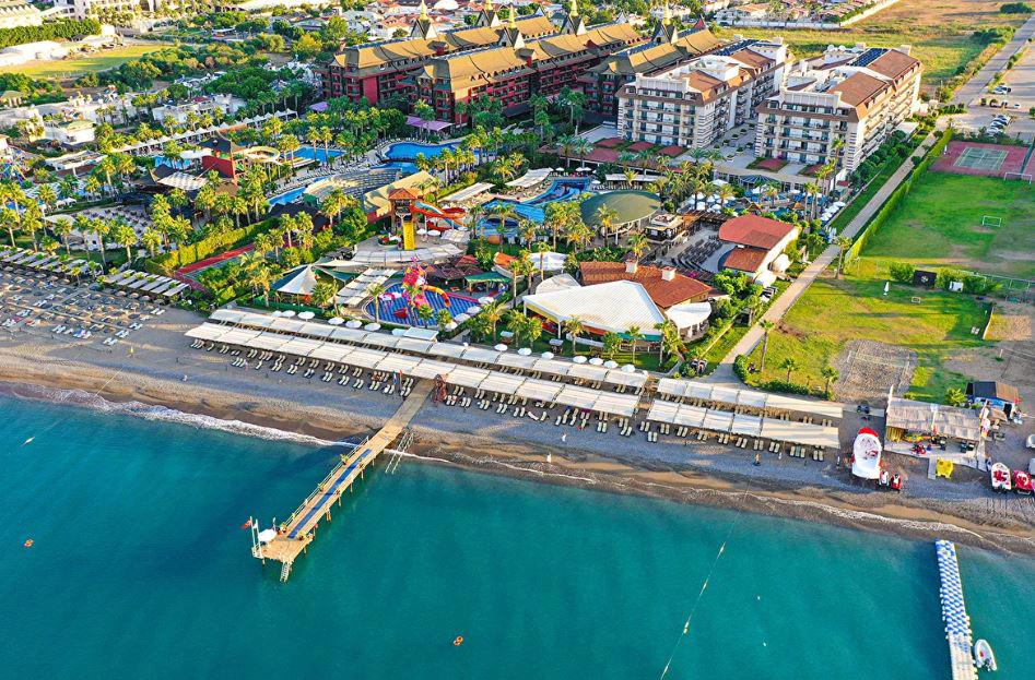 Crystal Family Resort