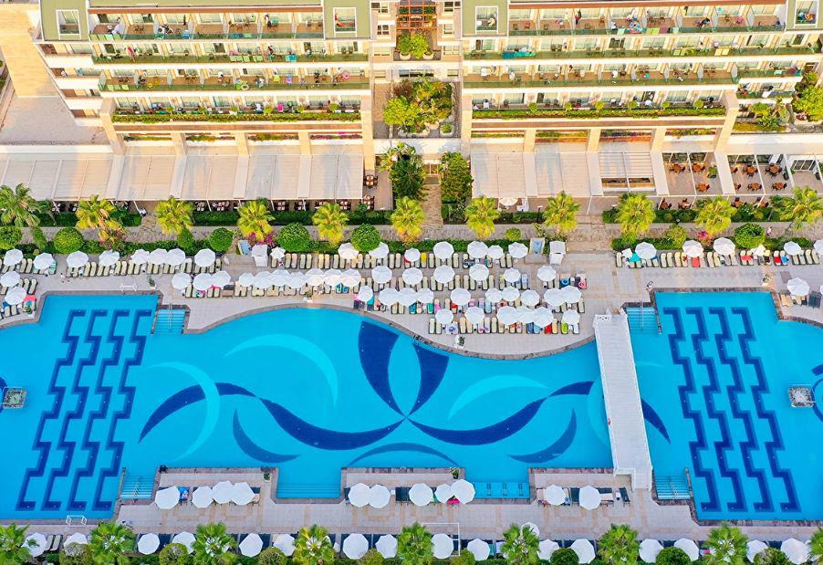 Crystal Waterworld Aqua Collection