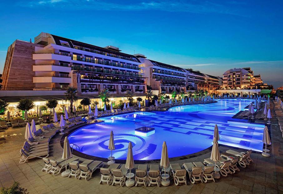 Crystal Waterworld Aqua Collection