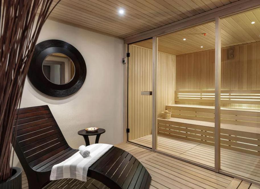 Crowne Plaza Istanbul Ortaköy Bosphorus