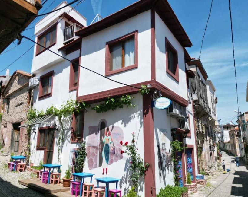 Qmeydann Ayvalık