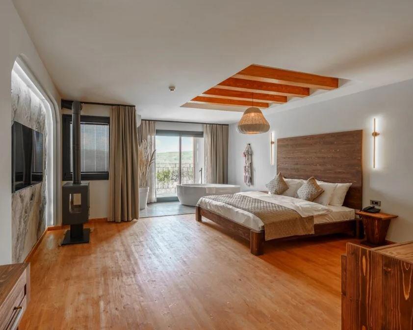 Ephesus Select Suites +14