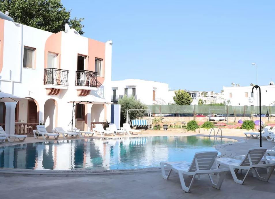 Lumy Suites Eskiçesme