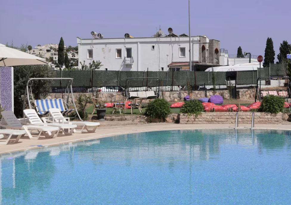 Lumy Suites Eskiçesme