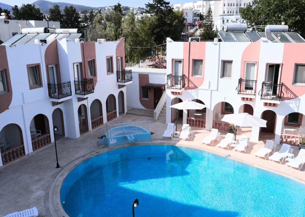 Lumy Suites Eskiçesme