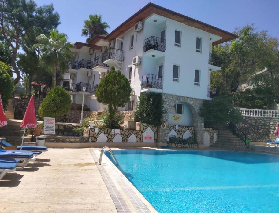 Red Hotel Hisarönü