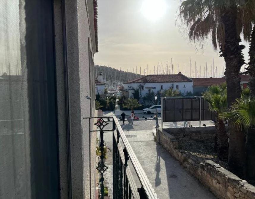 Naro Suites Çesme Marina