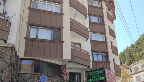 Üçsu Havuzlu Termal Hotel