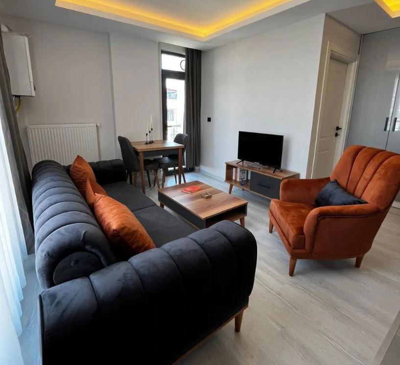 Lighthouse Suite
