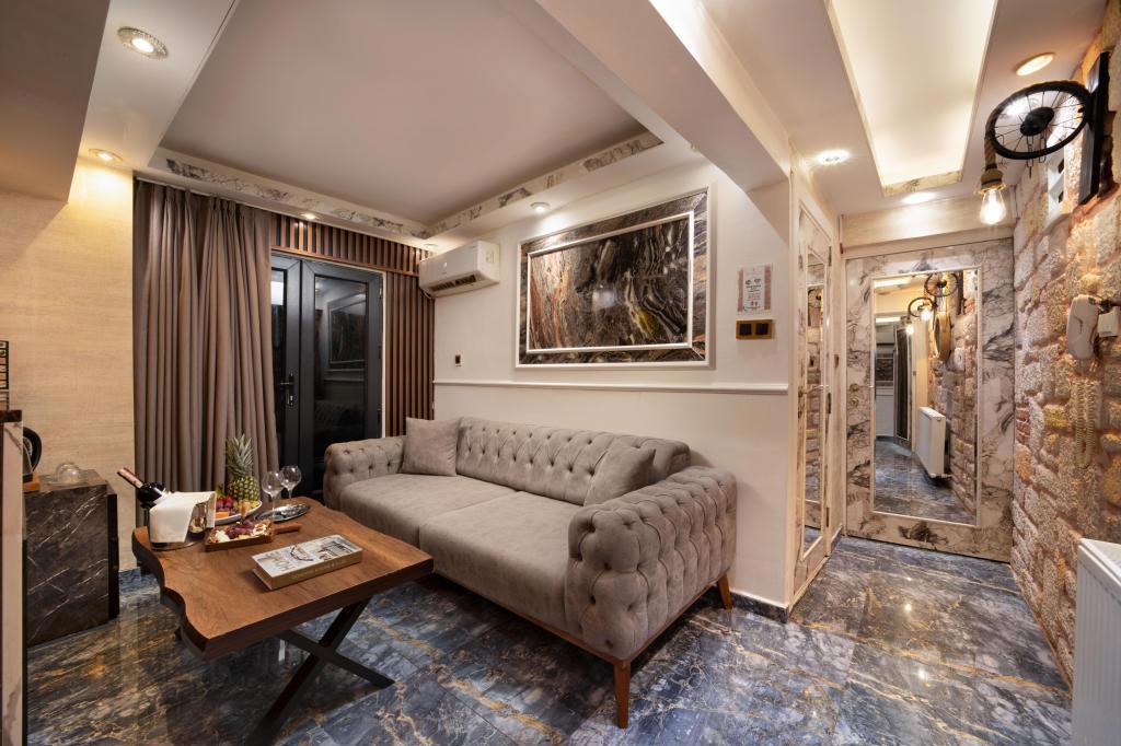 Ren Plus Suit Bakırköy