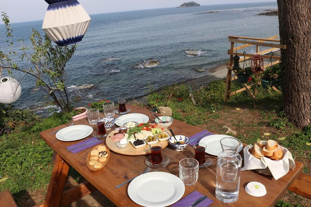 Hüseyin Hotel