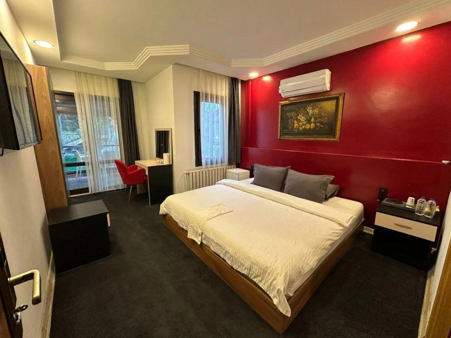 Mavilla Hotel