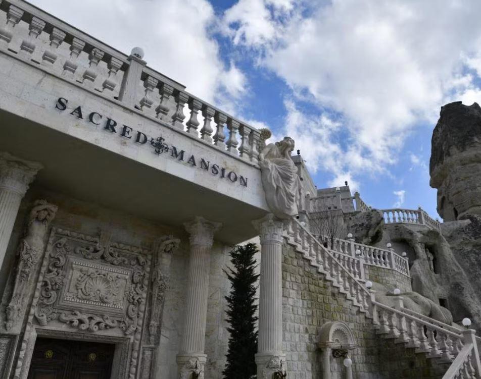 Sacred Mansion