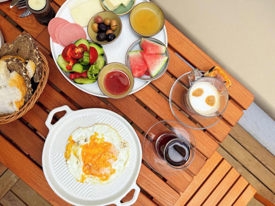 Nephos Beach Hotel