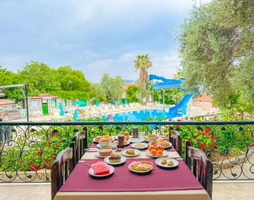 Zehra Tatil Köyü