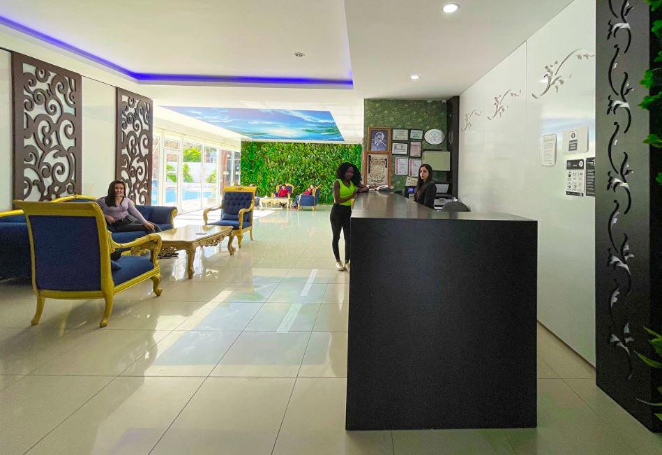 Kristal Beach Hotel