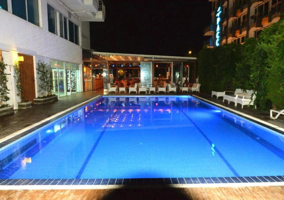 Kristal Beach Hotel
