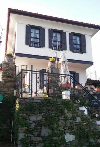 Markiz Konakları