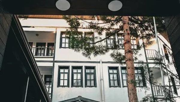 Uz Hotel Premium