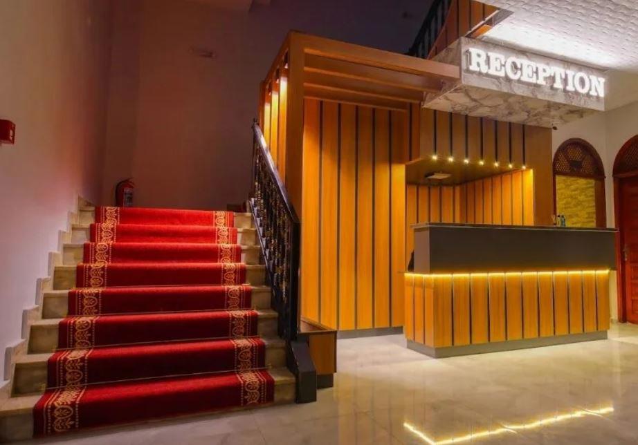 Uz Hotel Premium