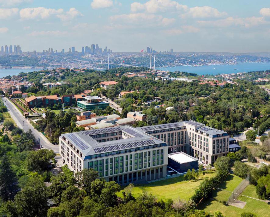 Altunizade Suites Istanbul Curio Collection By Hilton