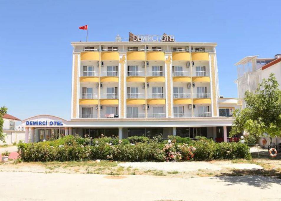 Demirci Hotel