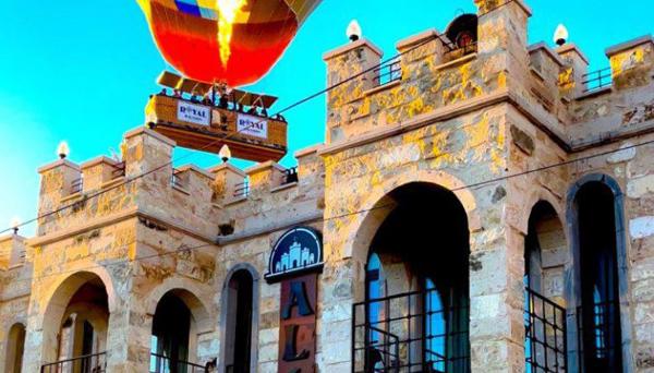 Alika Castle House