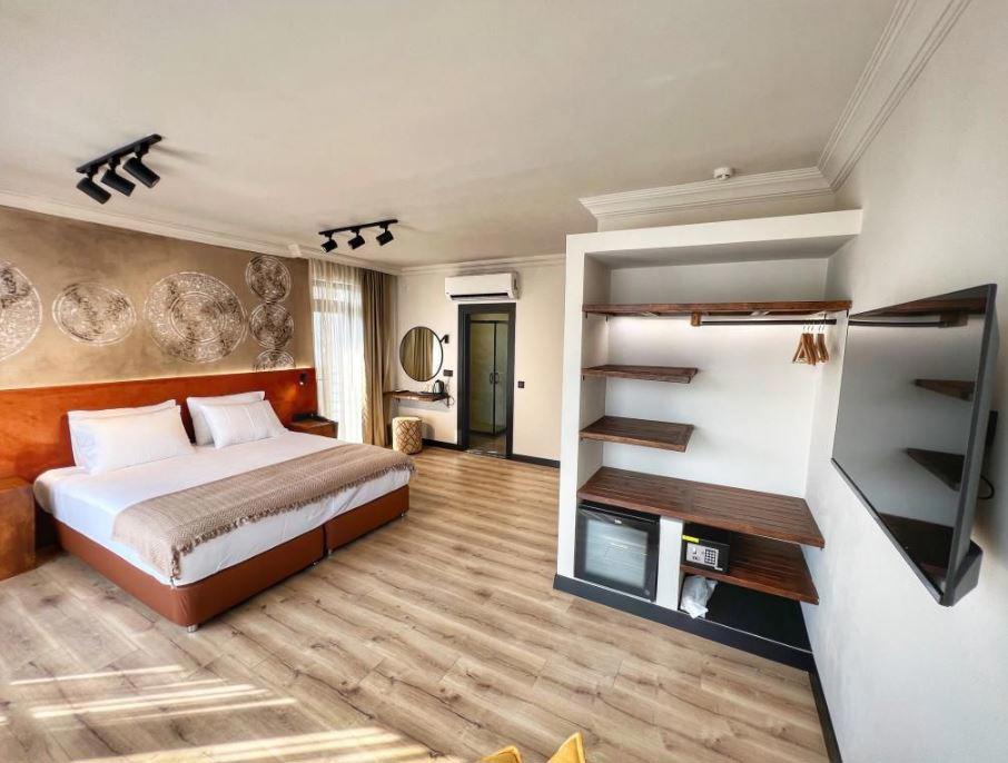 Oji Beach Hotel