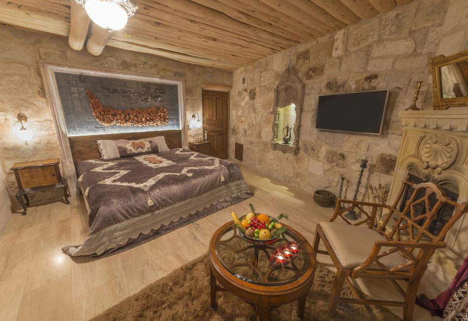 Elika Cave Suites Hotel & SPA