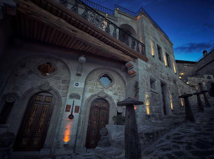 Elika Cave Suites Hotel & SPA