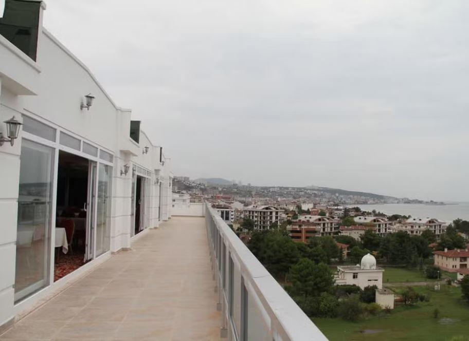 Grand Amisos Hotel