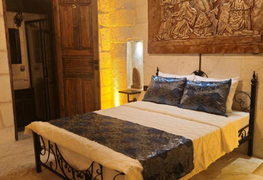 Cleopatra Antique Hotel