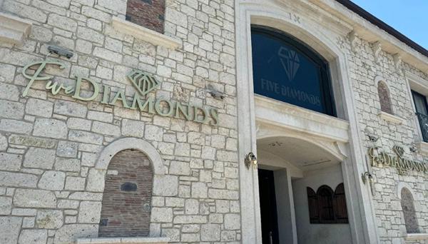 Five Diamonds