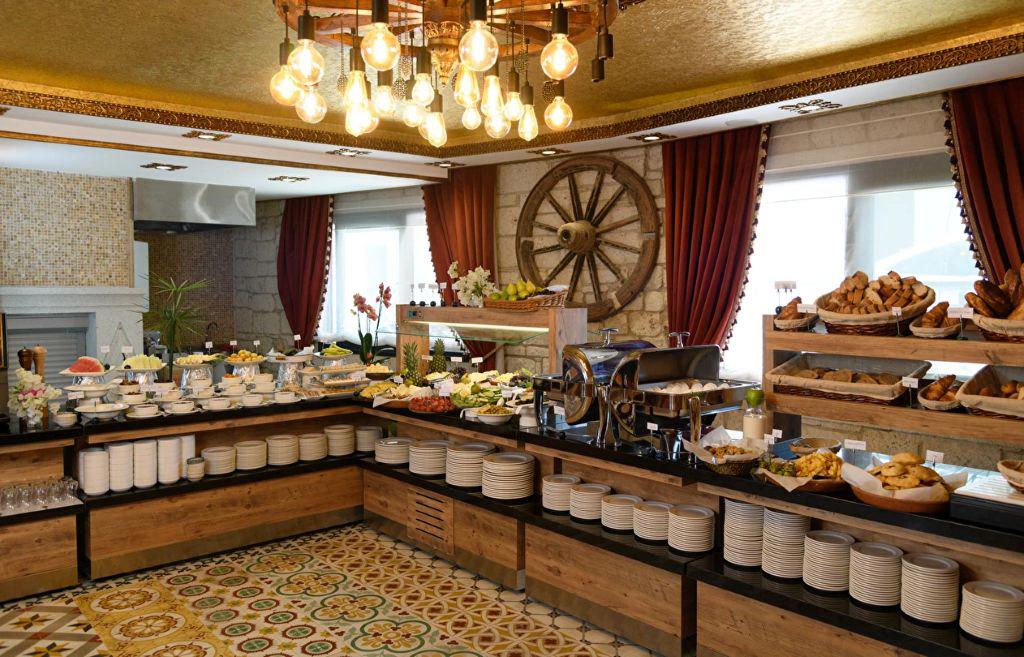 Five Diamonds Hotel & Spa