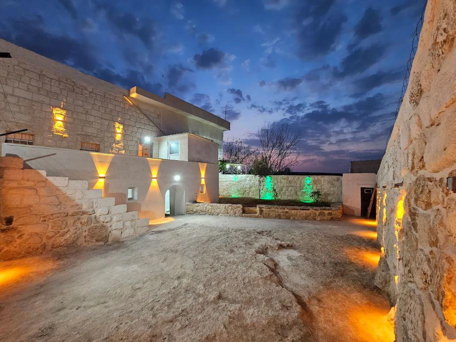 Tarihi Midyat Acar Konağı