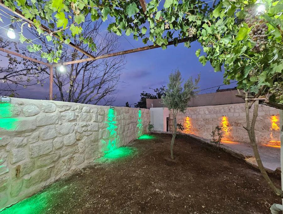 Tarihi Midyat Acar Konağı