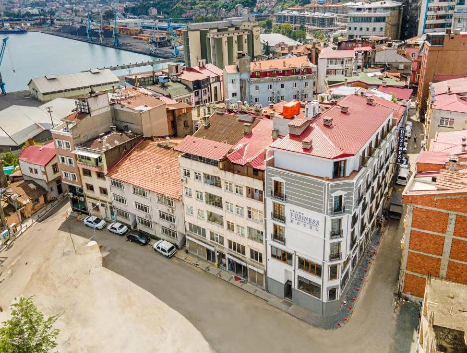 Grand Business Hotel