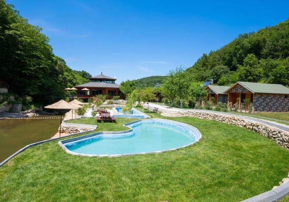 Sosyete Cobani Dogal Yasam Oteli