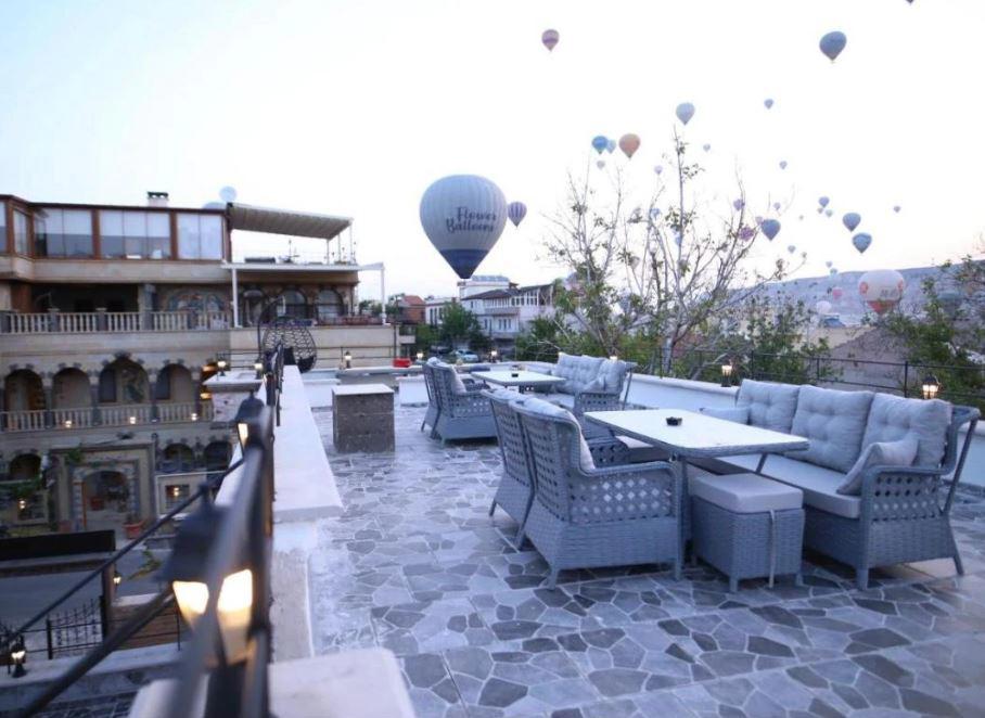 Capavista Cave House