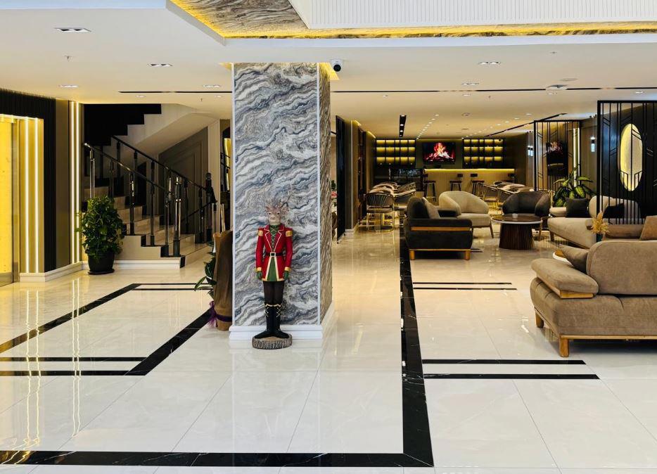 Karaca Hotel Van