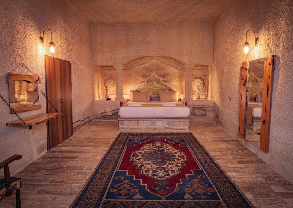 Sur Cave Suites