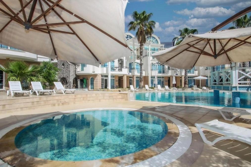 Seahorse Deluxe & Residences