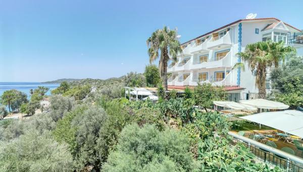 Bluenook Suites