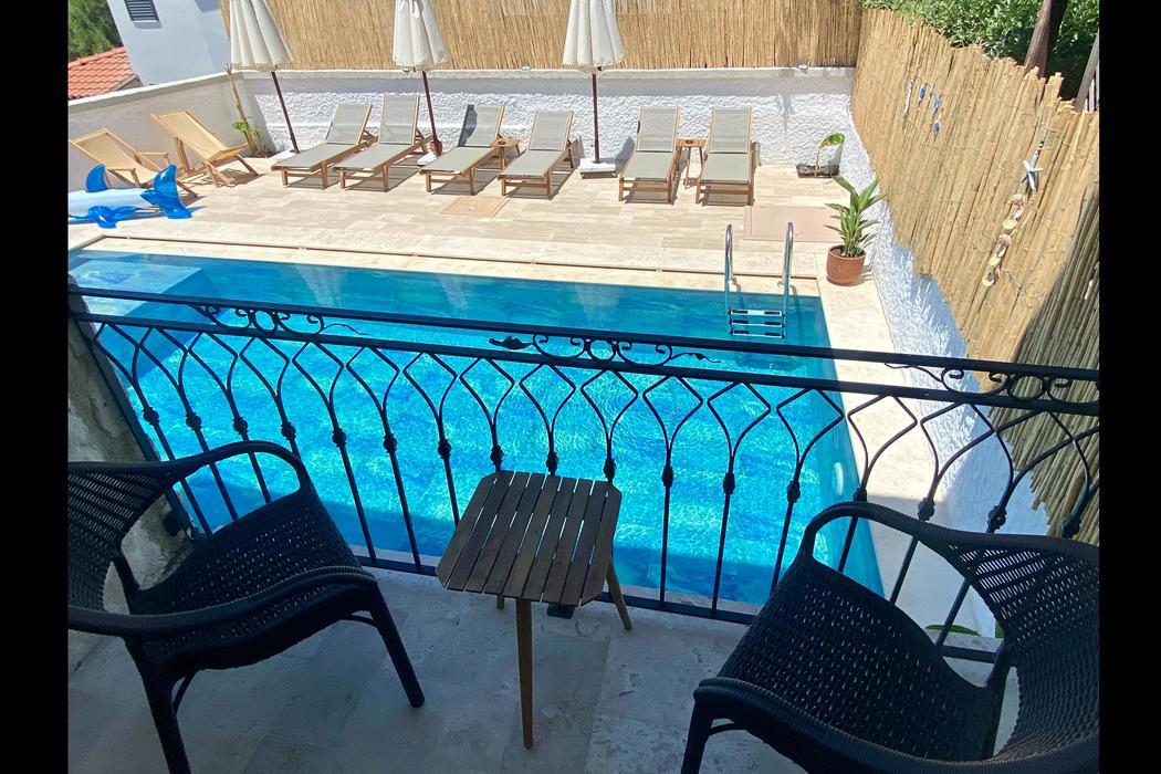 Serez Otel Alaçati By La Mira